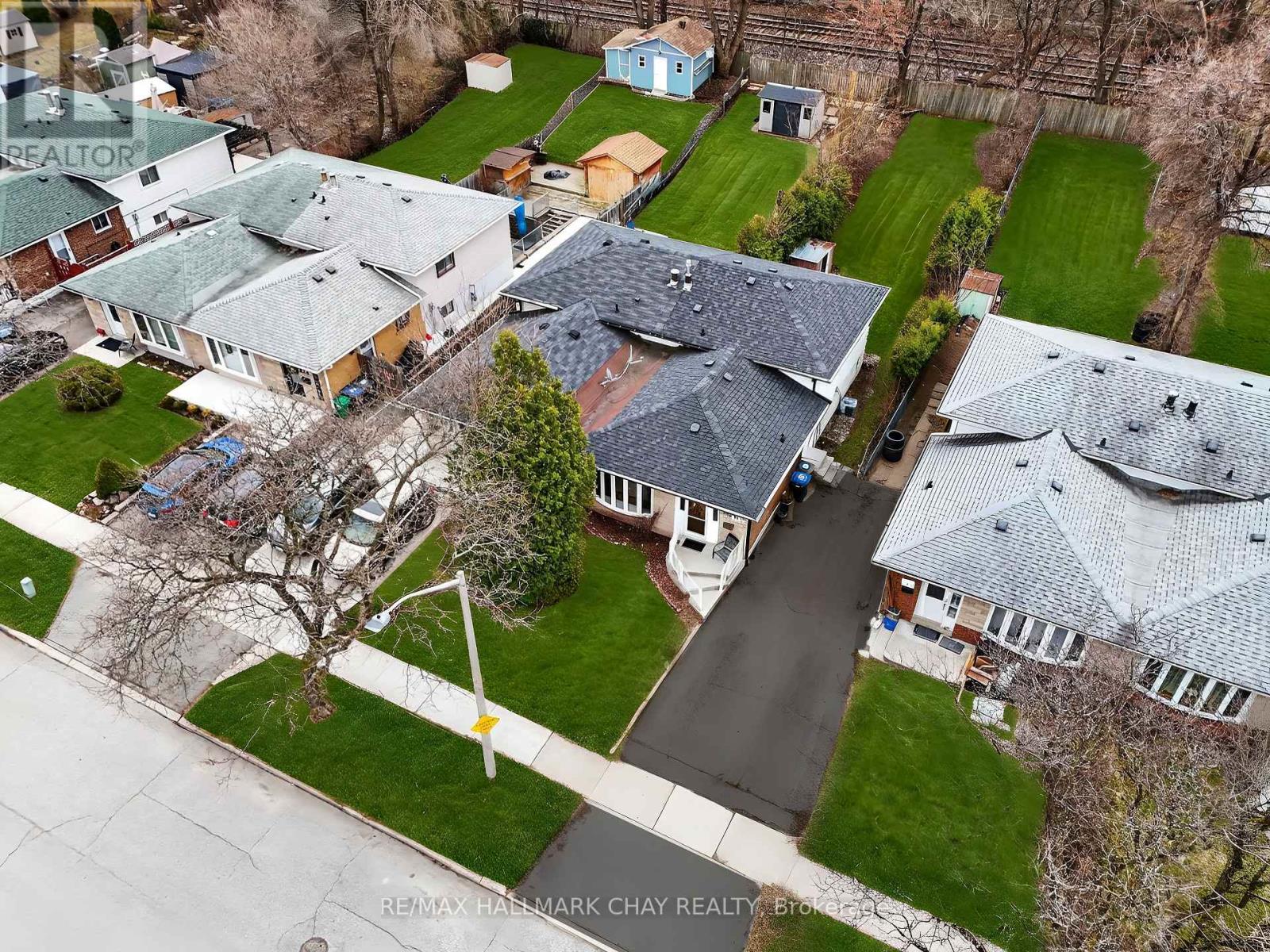 368 Lara Woods, Mississauga, Ontario  L5A 3A9 - Photo 27 - W12966852