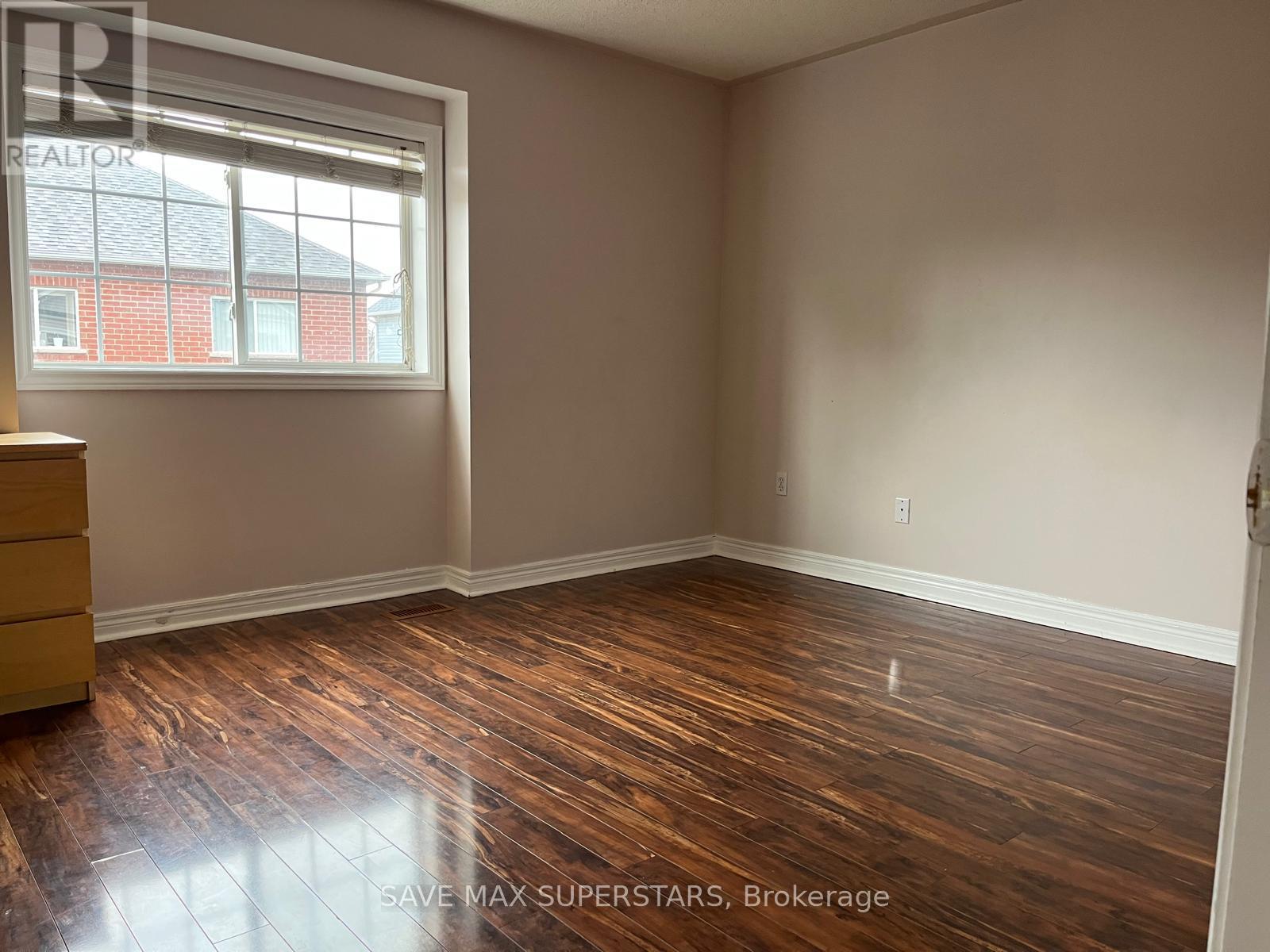 Upper - 12 Stable Gate, Brampton, Ontario  L7A 1V5 - Photo 23 - W12824312