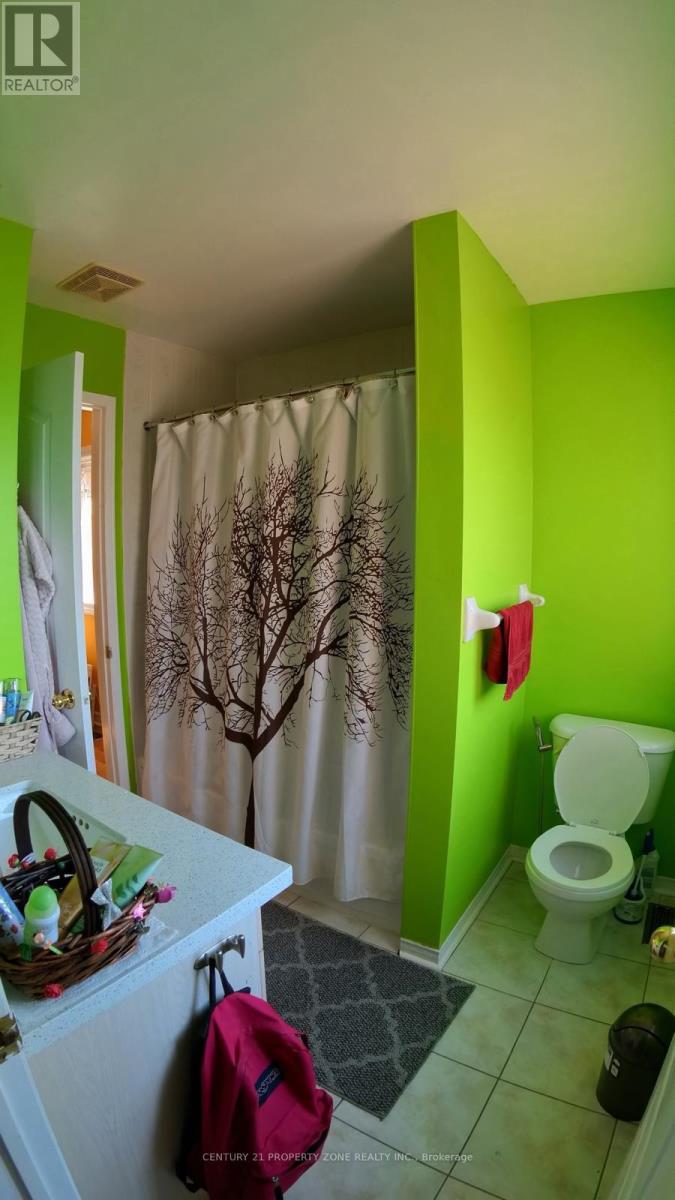 3822 Spicewood Way, Mississauga, Ontario  L5N 7W7 - Photo 29 - W12972466