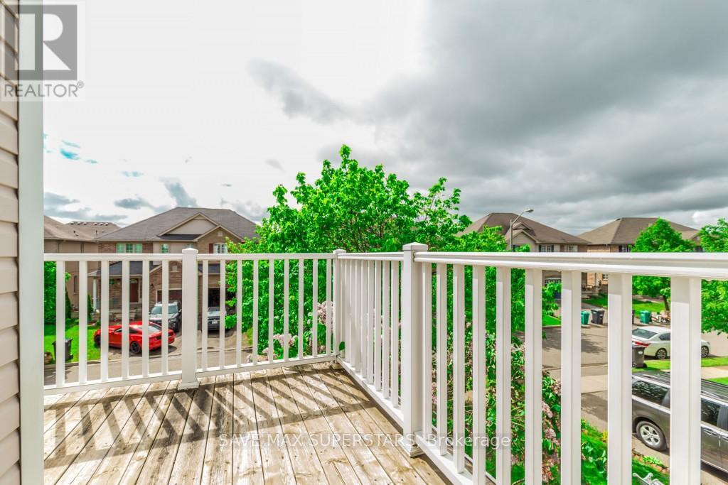 Upper - 12 Stable Gate, Brampton, Ontario  L7A 1V5 - Photo 26 - W12824312