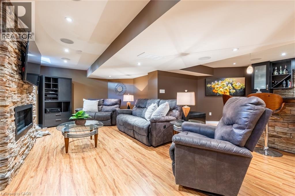 2338 Norland Drive, Burlington, Ontario  L7L 7E6 - Photo 33 - 40822423