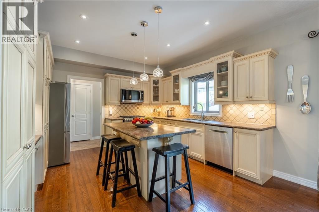 2338 Norland Drive, Burlington, Ontario  L7L 7E6 - Photo 7 - 40822423