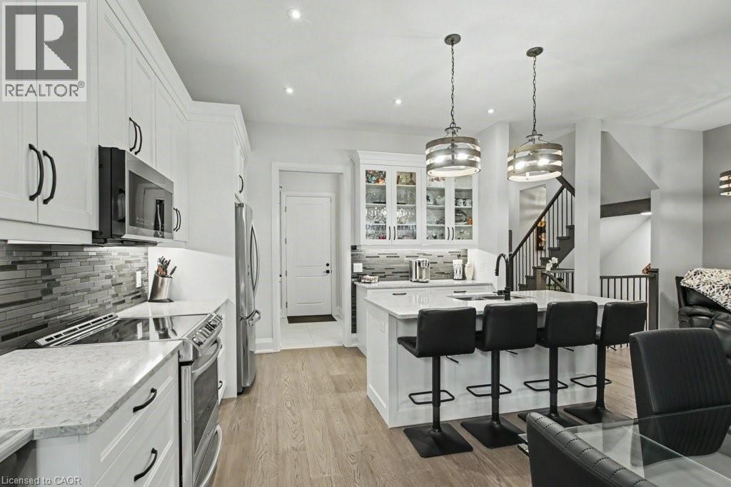 38 Swan Avenue, Fonthill, Ontario  L0S 1E6 - Photo 12 - 40821321