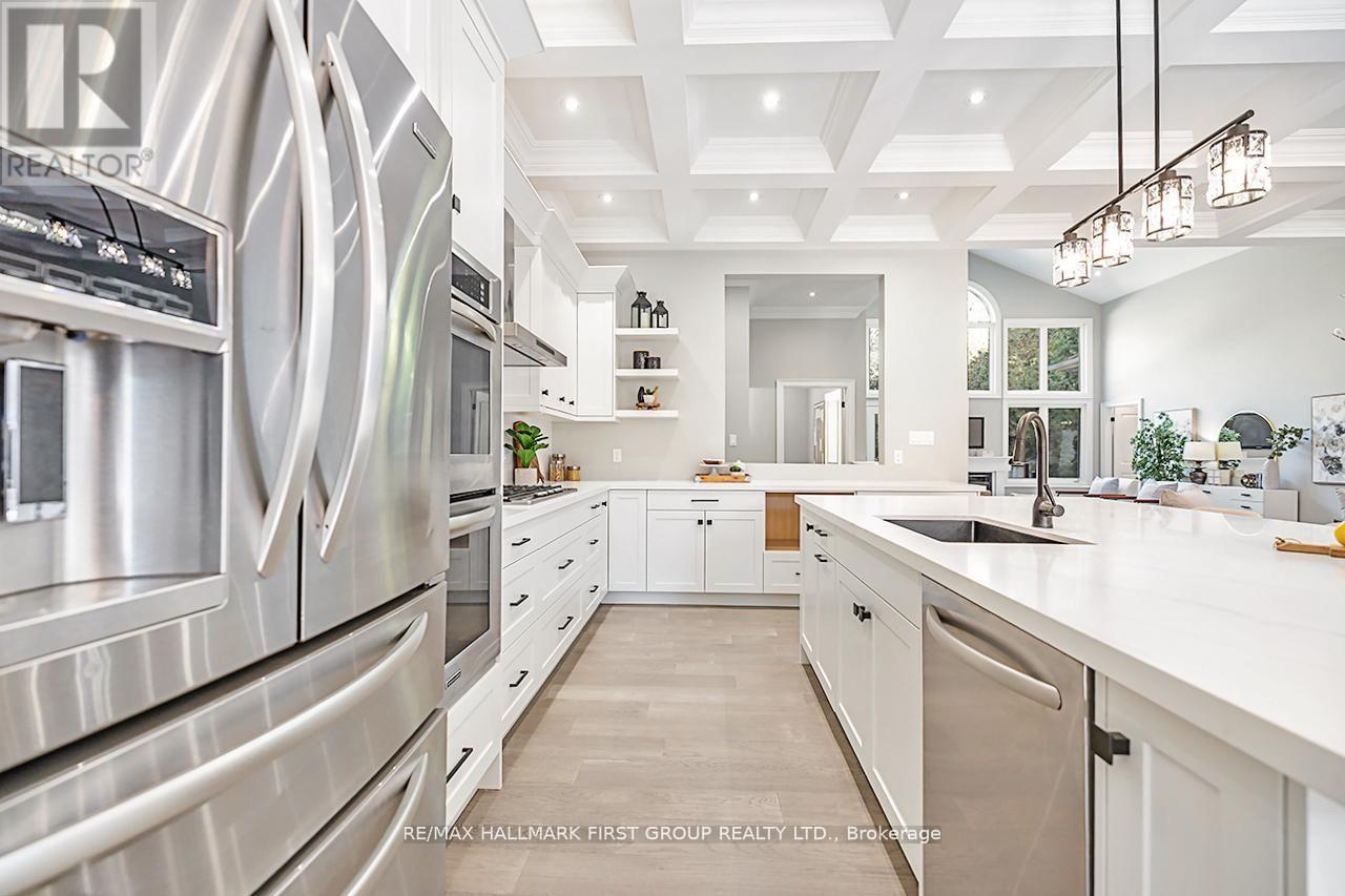 15 Shepherd Road, Whitby, Ontario  L1M 1G8 - Photo 13 - E13020368