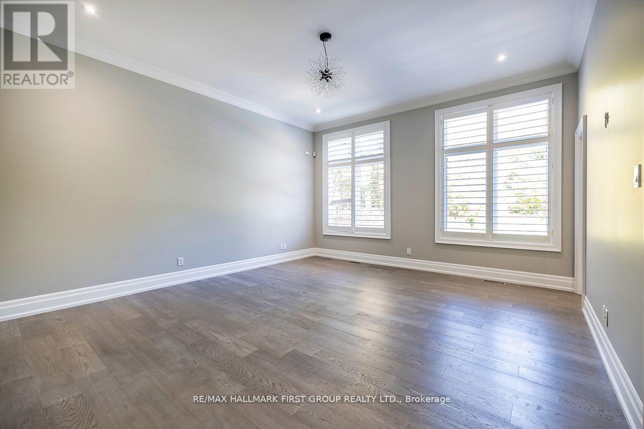 15 Shepherd Road, Whitby, Ontario  L1M 1G8 - Photo 20 - E13020368