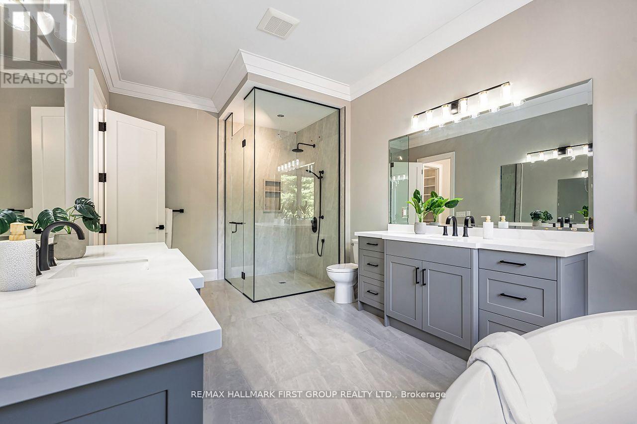 10 Philips Road, Whitby, Ontario  L1M 1G7 - Photo 11 - E13020390