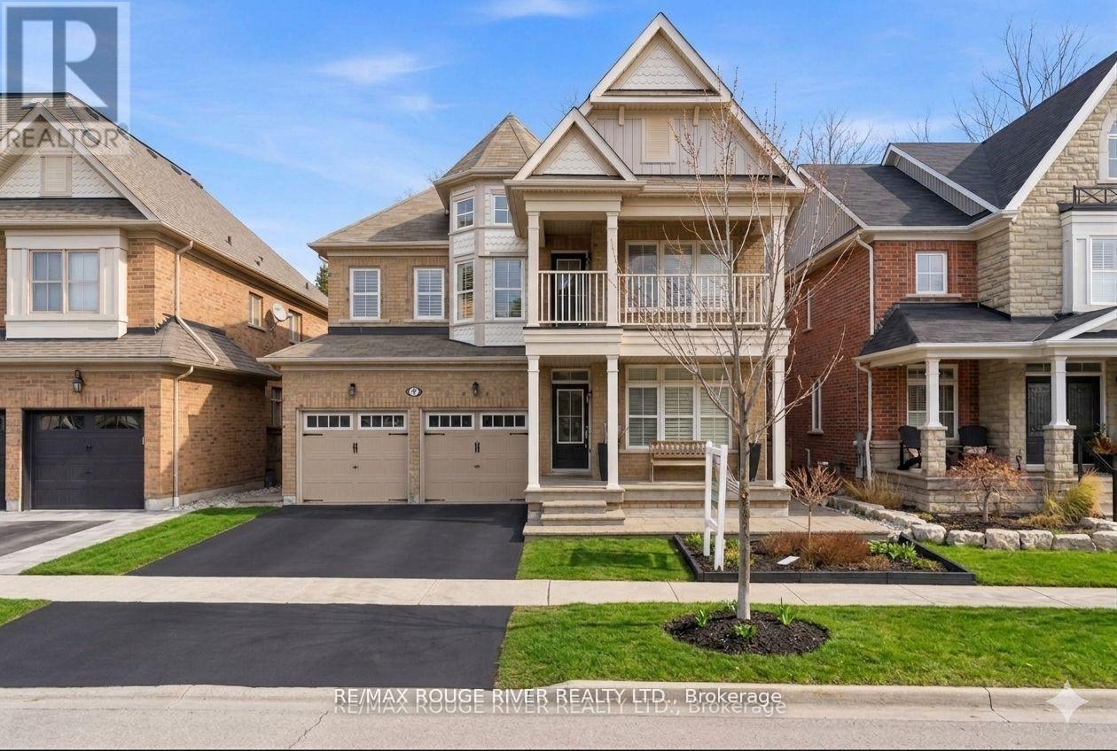 82 BURNING SPRINGS PLACE, Whitby, Ontario