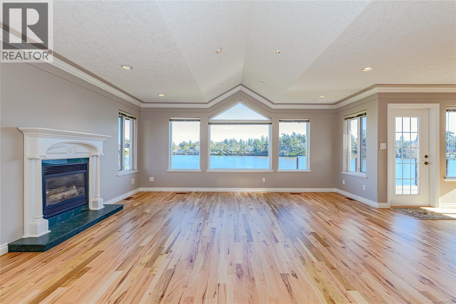 6 Werra Landing, View Royal, British Columbia  V9B 6L1 - Photo 8 - 1027307