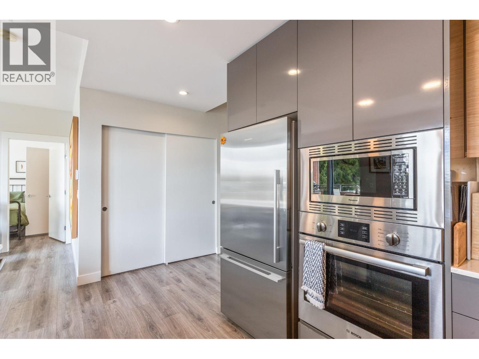 407 1327 Draycott Road, North Vancouver, British Columbia  V7J 1W1 - Photo 11 - R3113227