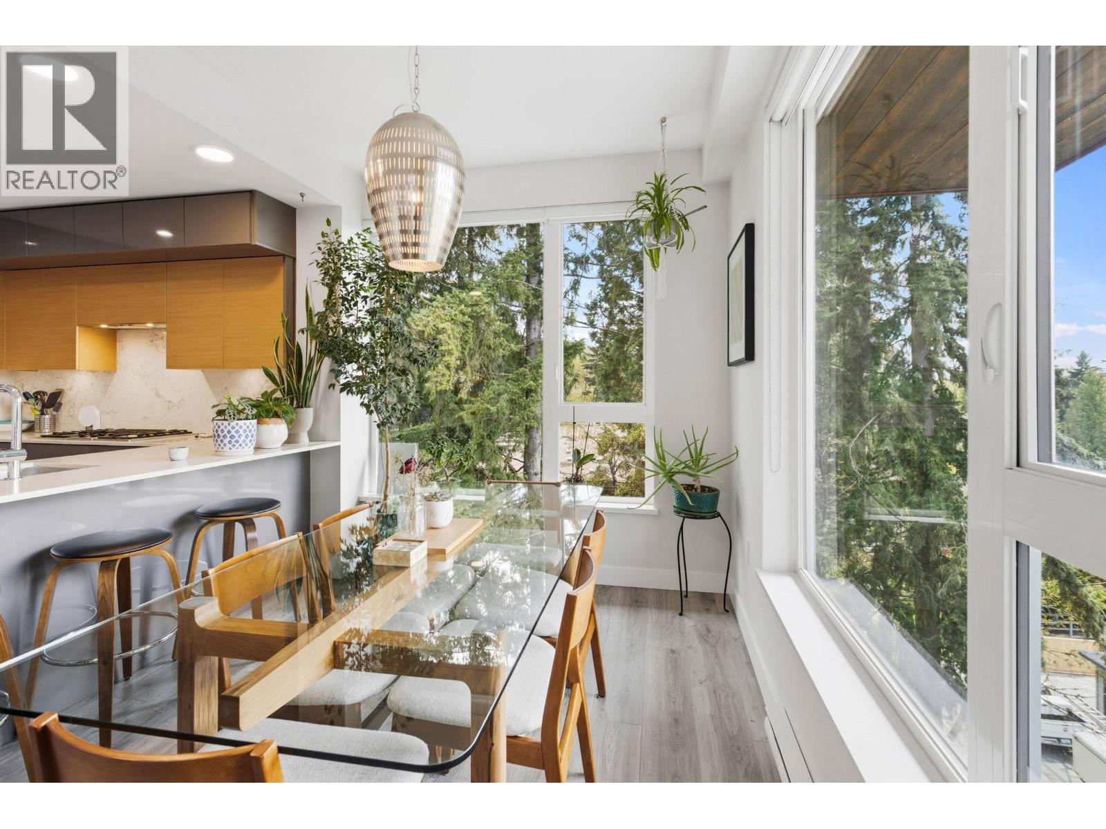 407 1327 Draycott Road, North Vancouver, British Columbia  V7J 1W1 - Photo 6 - R3113227