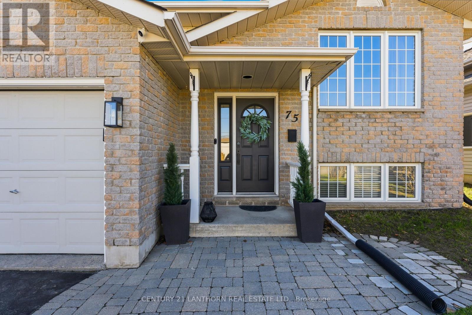 75 Gearin Street, Quinte West, Ontario  K8V 6W1 - Photo 3 - X13020276