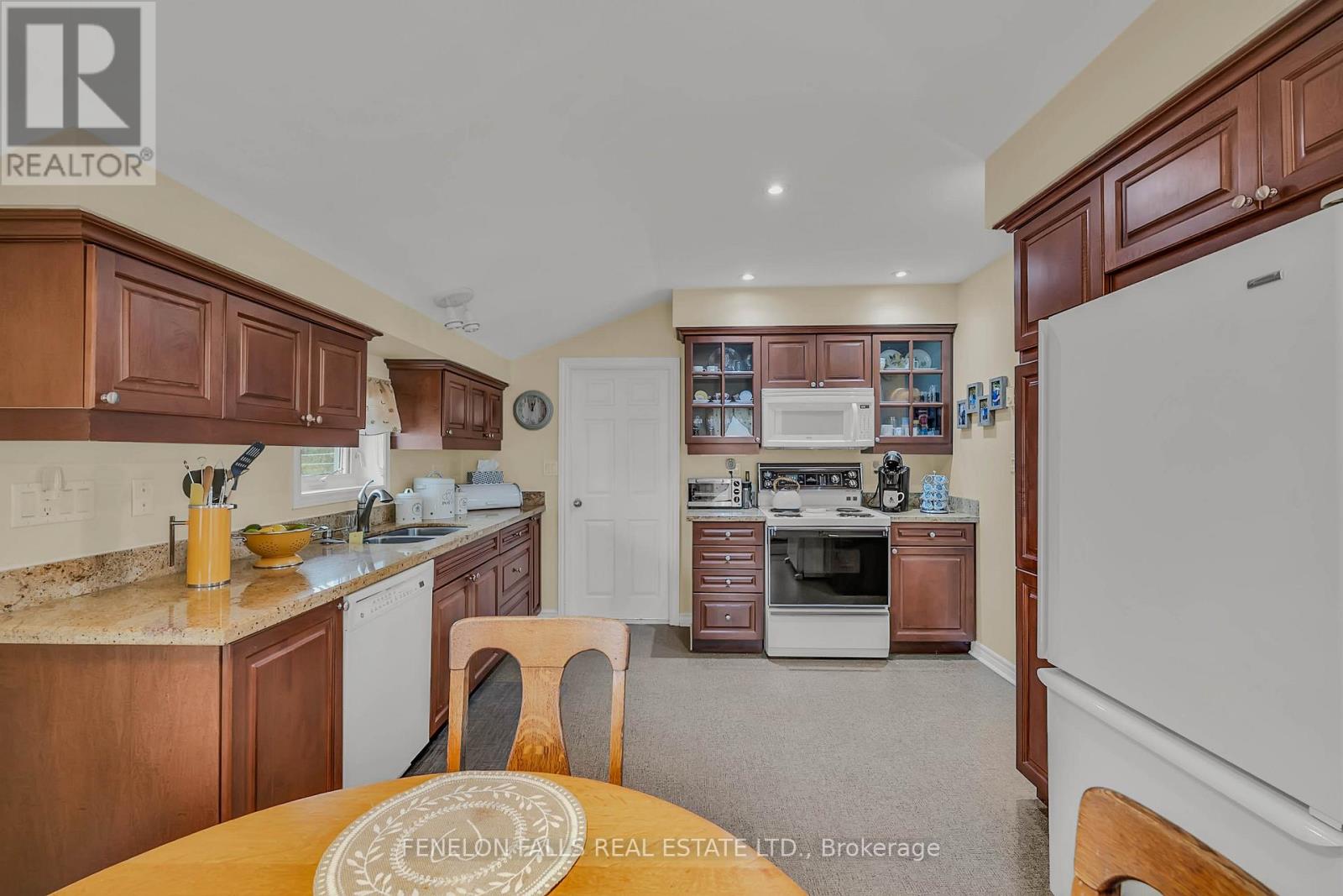 12 North Street, Kawartha Lakes, Ontario  K0M 1N0 - Photo 17 - X13020354