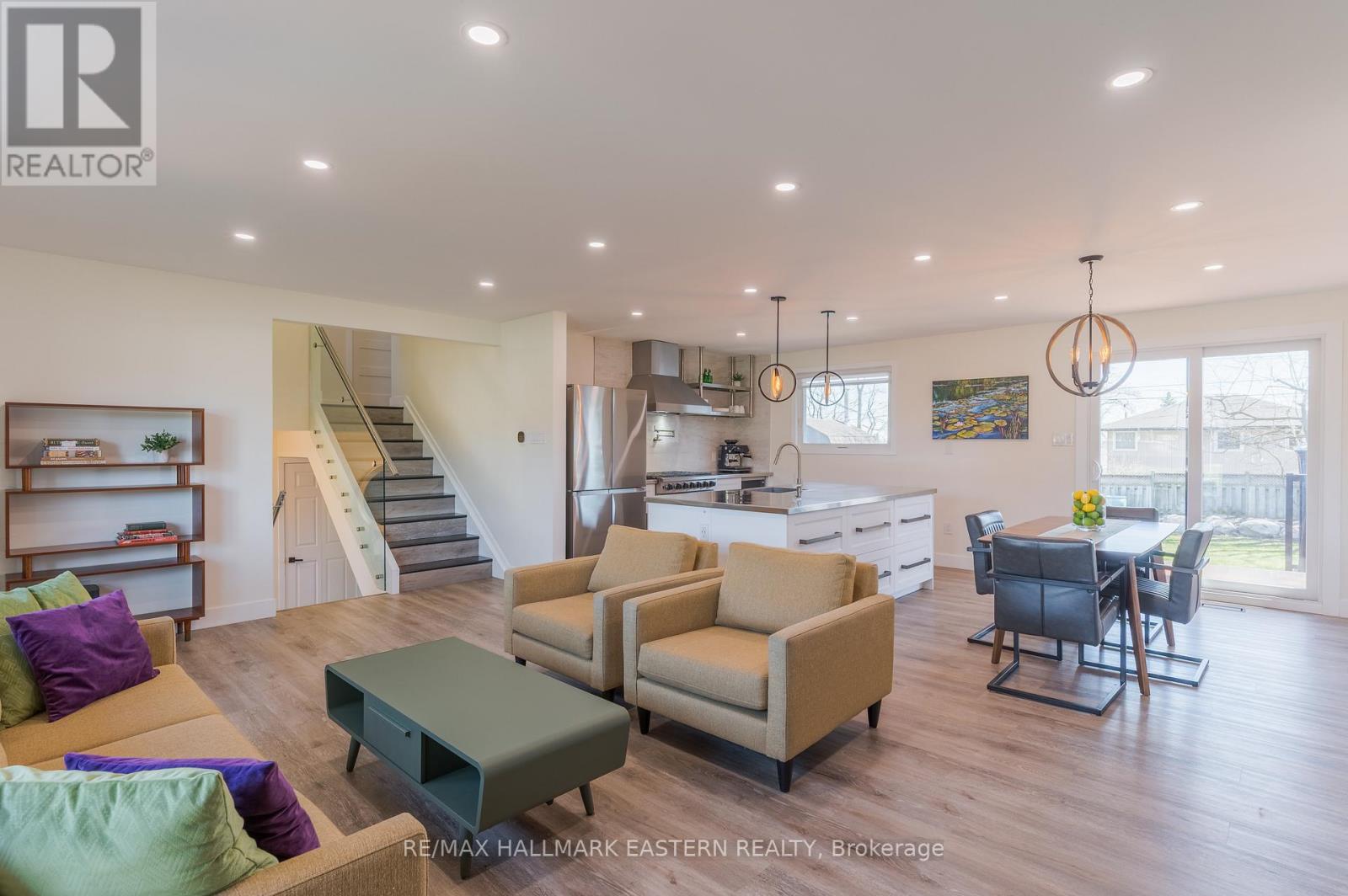 1593 Westbrook Drive, Peterborough, Ontario  K9J 6R6 - Photo 7 - X13020488