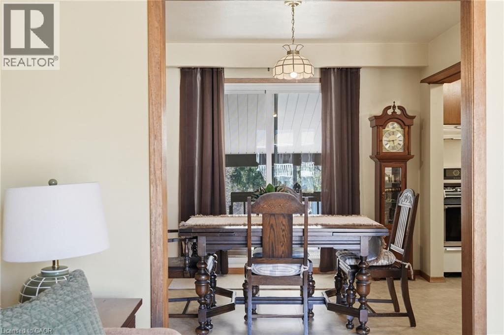 54 Nelson Street, Waterdown, Ontario  L0R 2H0 - Photo 12 - 40816153