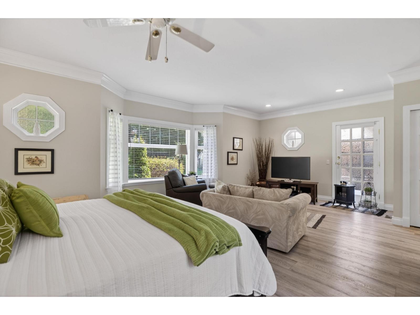 2932 139 Street, Surrey, British Columbia  V4P 2N2 - Photo 16 - R3113092