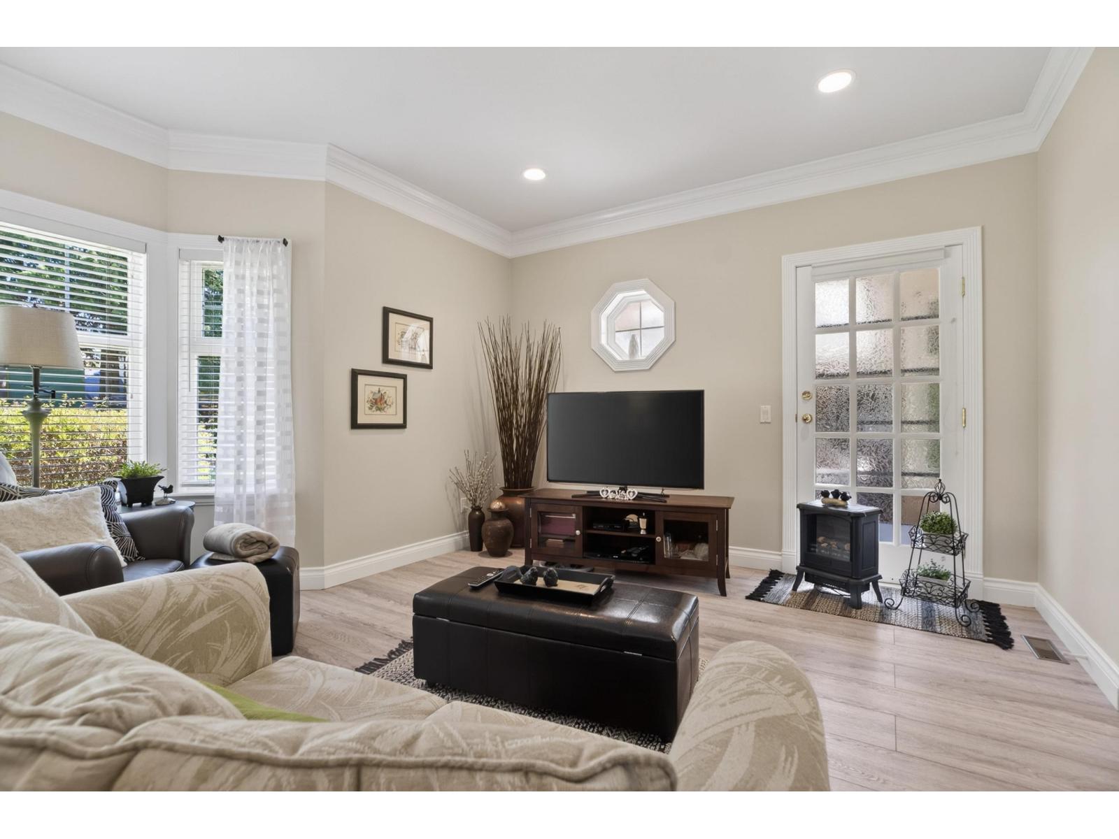 2932 139 Street, Surrey, British Columbia  V4P 2N2 - Photo 18 - R3113092