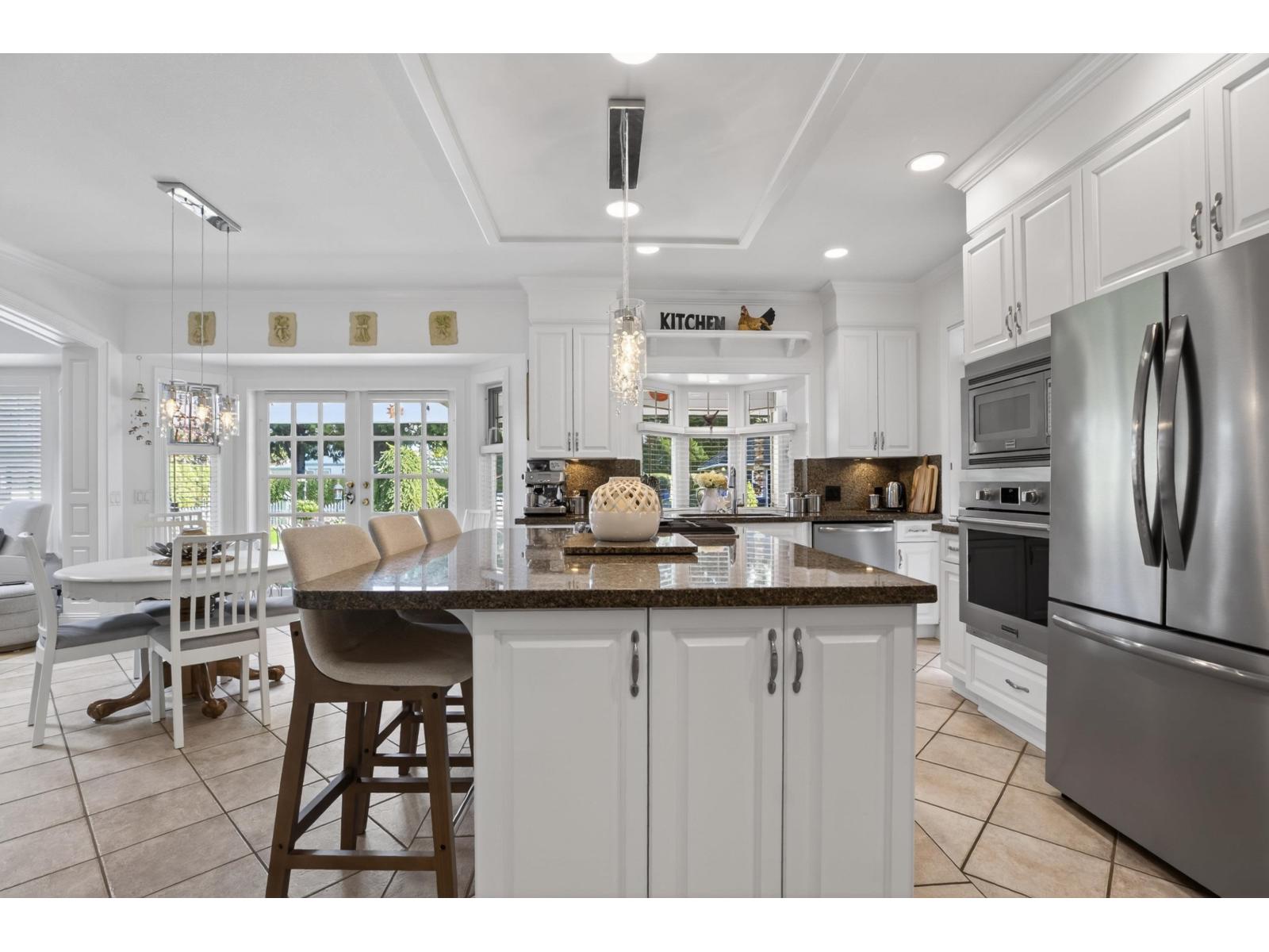 2932 139 Street, Surrey, British Columbia  V4P 2N2 - Photo 9 - R3113092