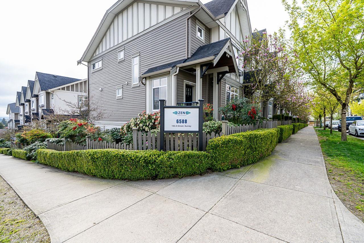 12 6588 195a Street, Surrey, British Columbia  V4N 6N5 - Photo 2 - R3113086