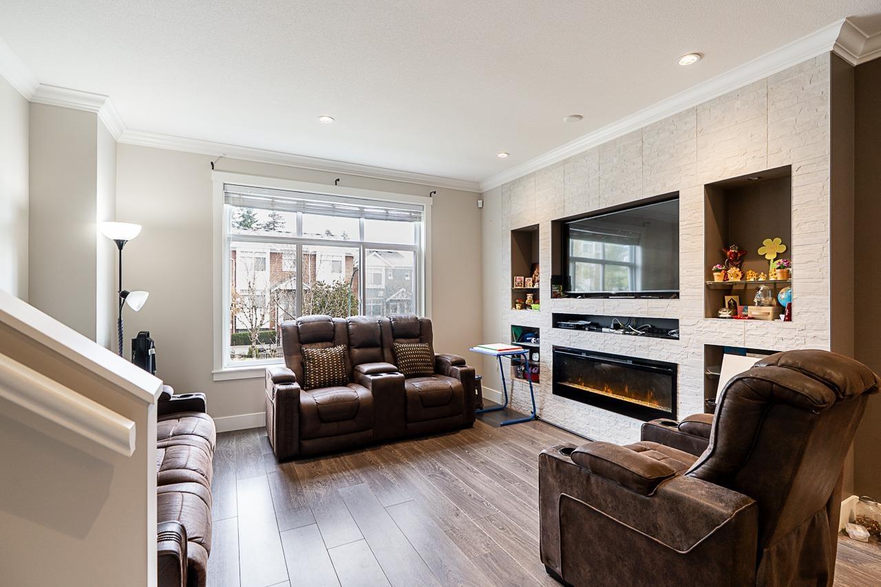 12 6588 195a Street, Surrey, British Columbia  V4N 6N5 - Photo 5 - R3113086