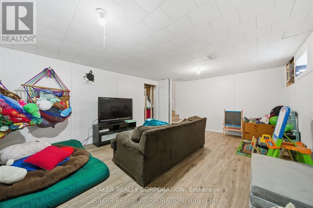 141 Simcoe Street, South Huron, Ontario  N0M 1S1 - Photo 24 - X13020286