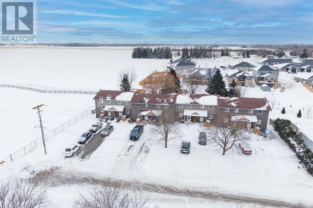 141 Simcoe Street, South Huron, Ontario  N0M 1S1 - Photo 3 - X13020286