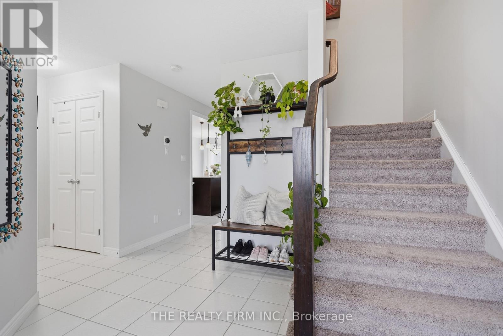 1156 Foxhunt Road, London North, Ontario  N6G 0C7 - Photo 5 - X13020360