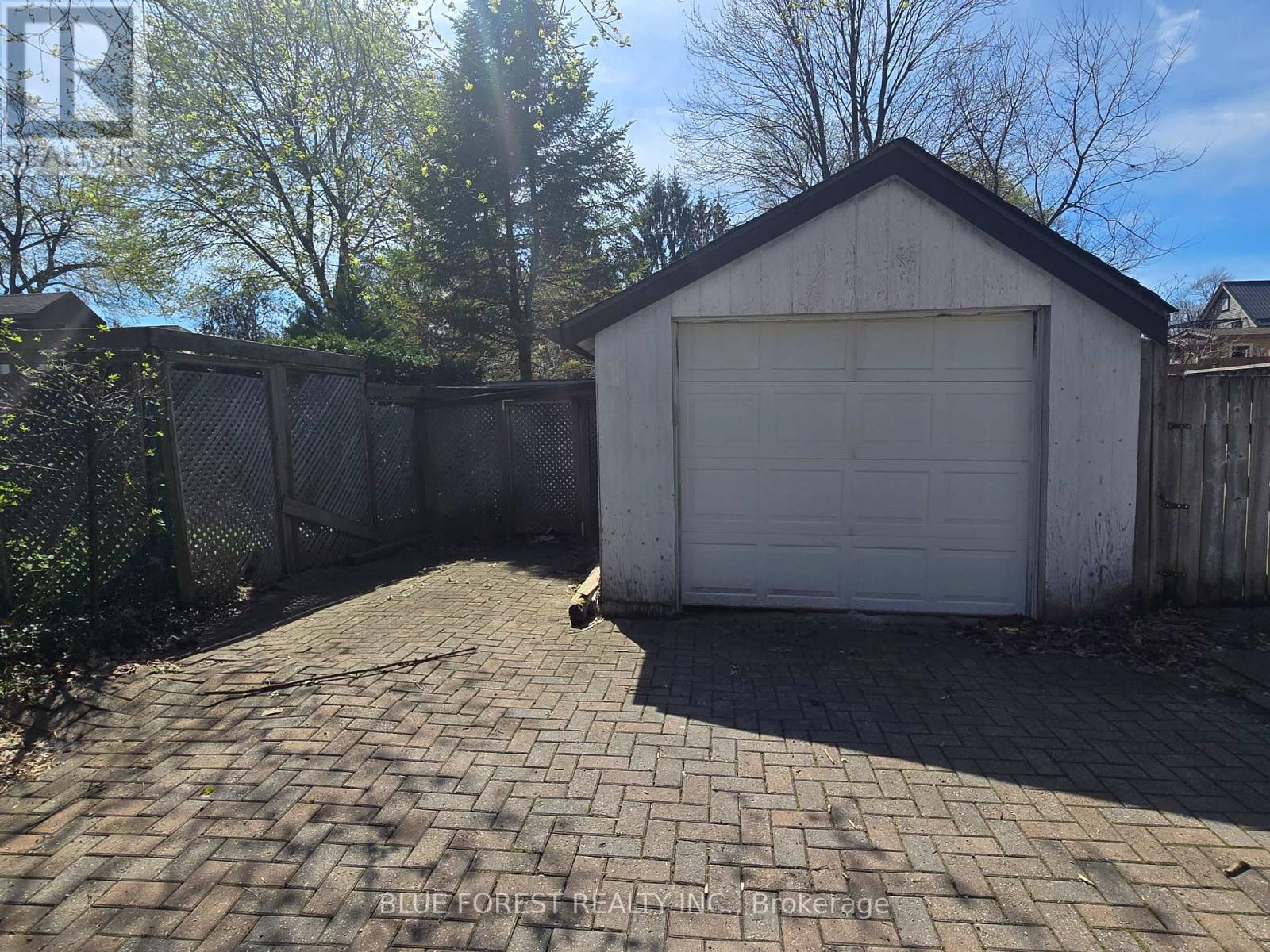 16 Arthur Street, London East, Ontario  N5Y 3B9 - Photo 2 - X13020410