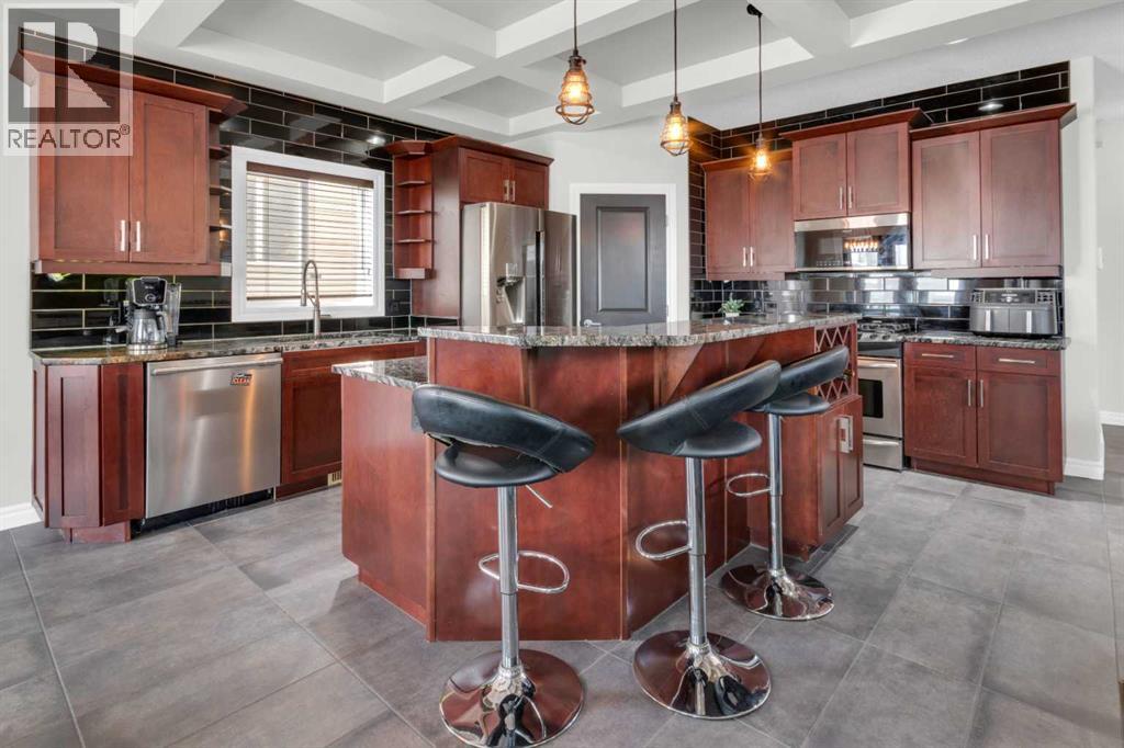 180 Kincora Drive Nw, Calgary, Alberta  T3R 1L5 - Photo 10 - A2298046