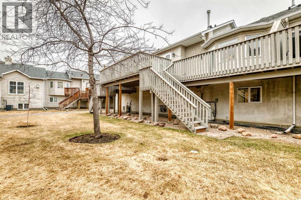 19 Sunlake Gardens Se, Calgary, Alberta  T2X 3G4 - Photo 34 - A2300691