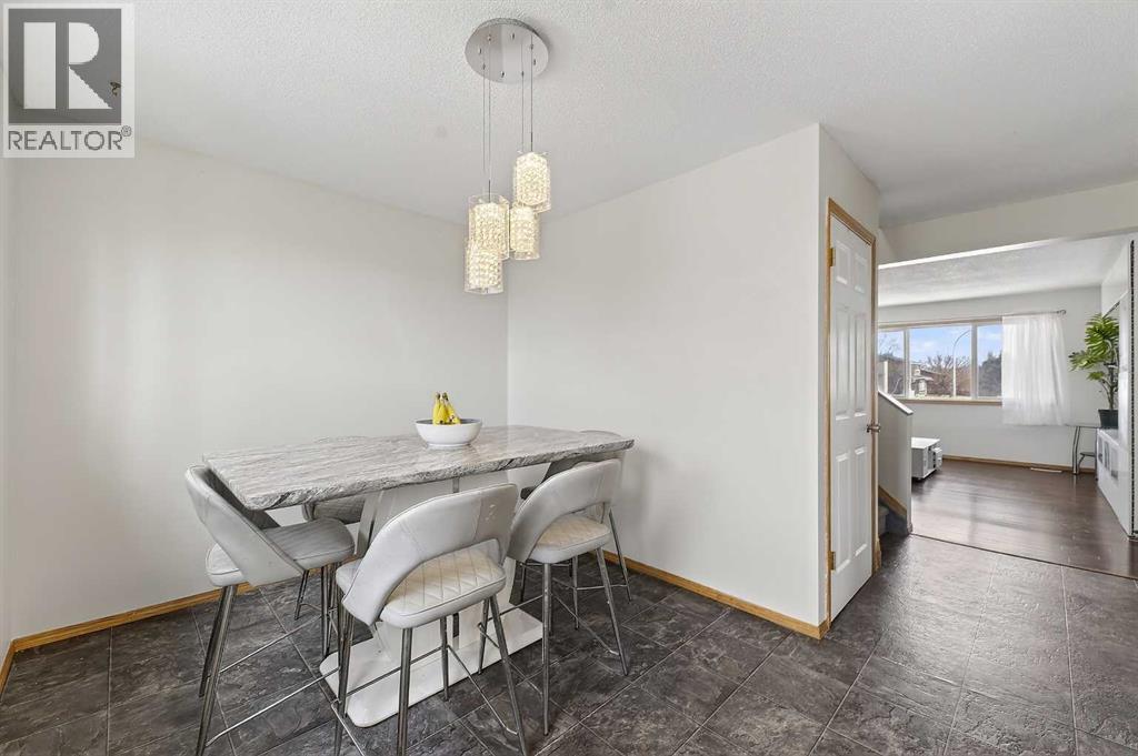 533 Summerwood Place SE, Airdrie, Alberta  T4B 1W9 - Photo 8 - A2301866