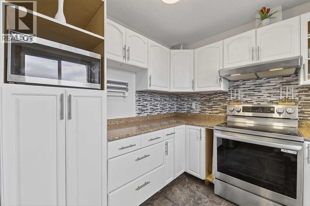 533 Summerwood Place SE, Airdrie, Alberta  T4B 1W9 - Photo 13 - A2301866