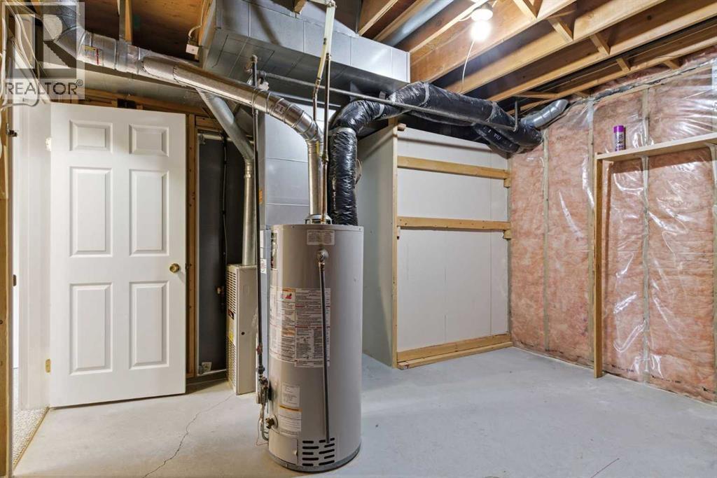 8 West Aarsby Road, Cochrane, Alberta  T4C 1M4 - Photo 29 - A2301923