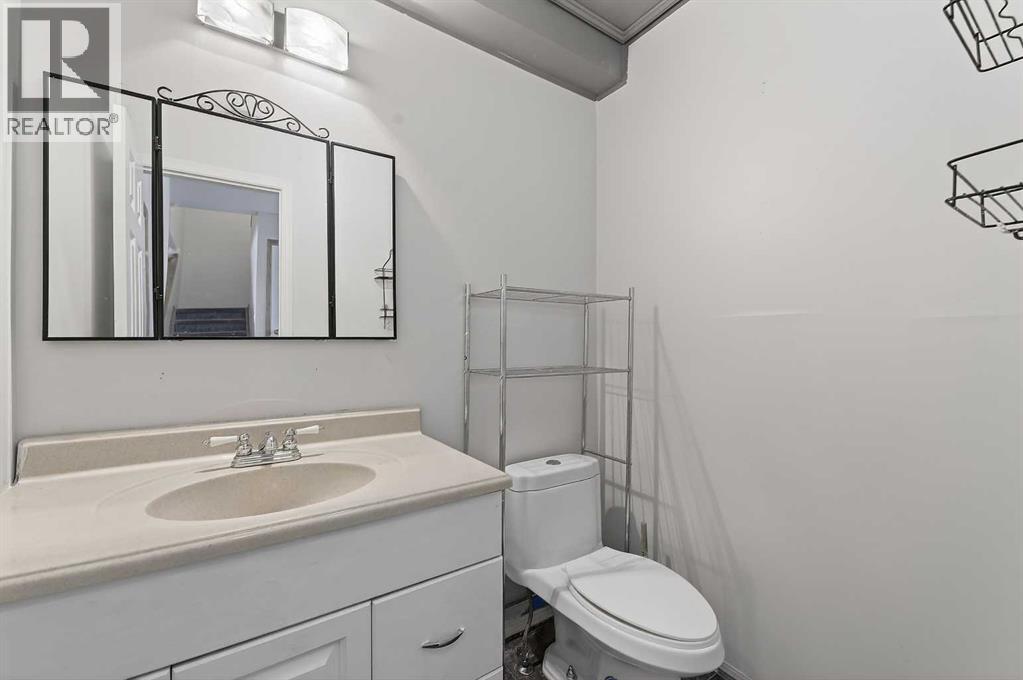 533 Summerwood Place SE, Airdrie, Alberta  T4B 1W9 - Photo 16 - A2301866