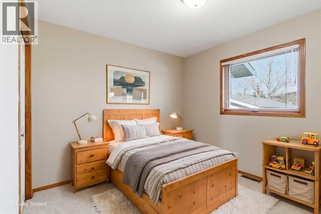 8 West Aarsby Road, Cochrane, Alberta  T4C 1M4 - Photo 19 - A2301923