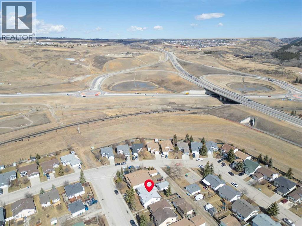 8 West Aarsby Road, Cochrane, Alberta  T4C 1M4 - Photo 36 - A2301923