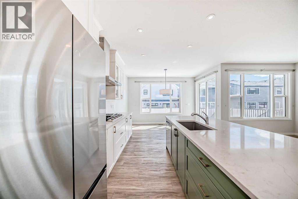 16 West Grove Link SW, Calgary, Alberta  T3H 6E3 - Photo 6 - A2302561