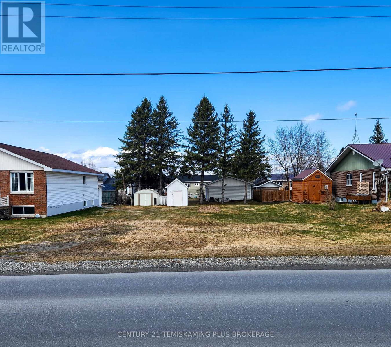 123 Fourth Avenue, Englehart, Ontario  P0J 1H0 - Photo 1 - T13020516