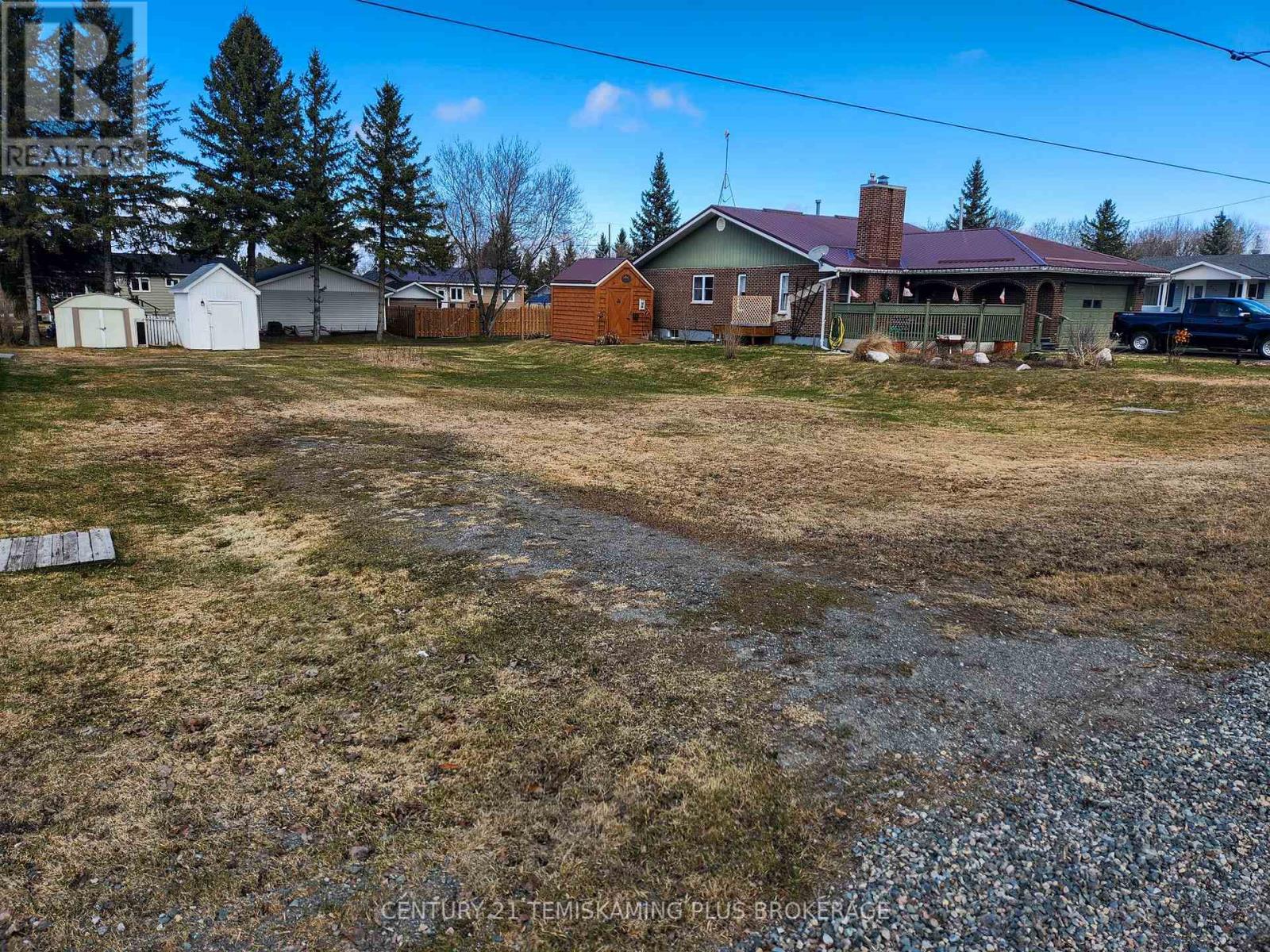 123 Fourth Avenue, Englehart, Ontario  P0J 1H0 - Photo 2 - T13020516