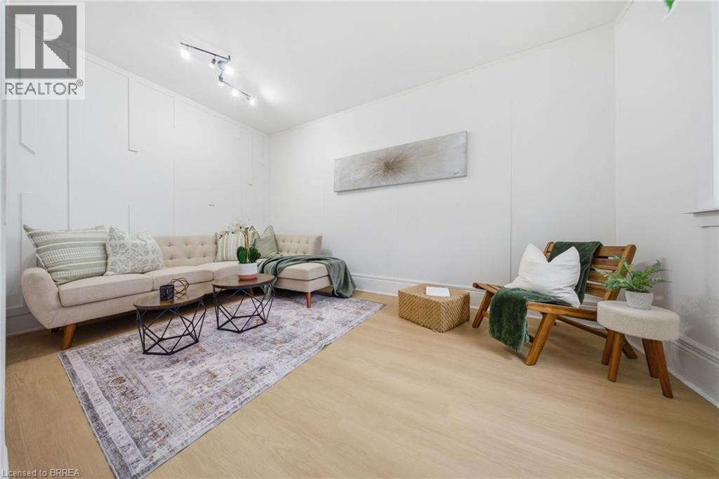 232 Grey Street, Brantford, Ontario  N3S 4W7 - Photo 4 - 40822324