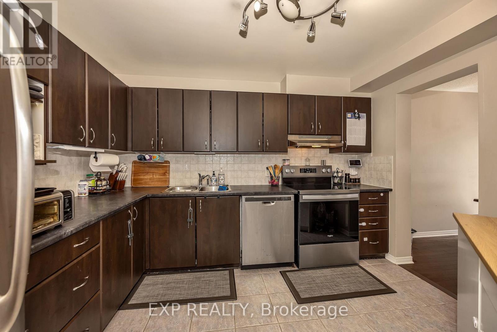 359 Bakewell Crescent, Ottawa, Ontario  K2G 7E9 - Photo 4 - X13020266