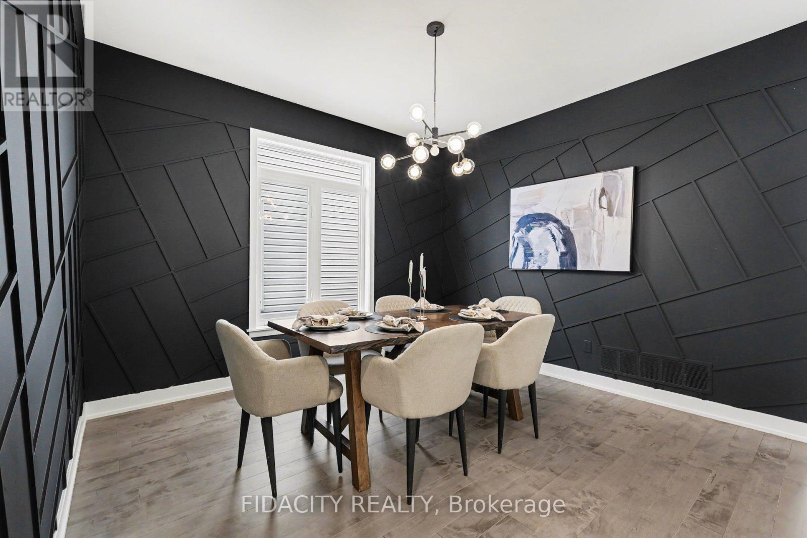 565 Bobolink Ridge, Ottawa, Ontario  K2S 2P4 - Photo 4 - X13020348