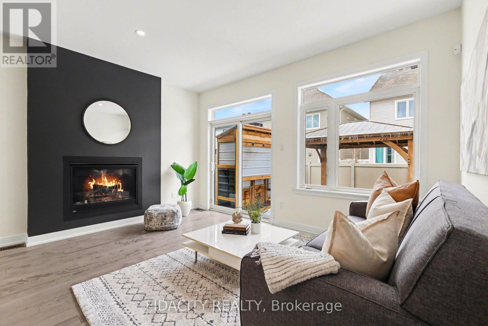 565 Bobolink Ridge, Ottawa, Ontario  K2S 2P4 - Photo 7 - X13020348