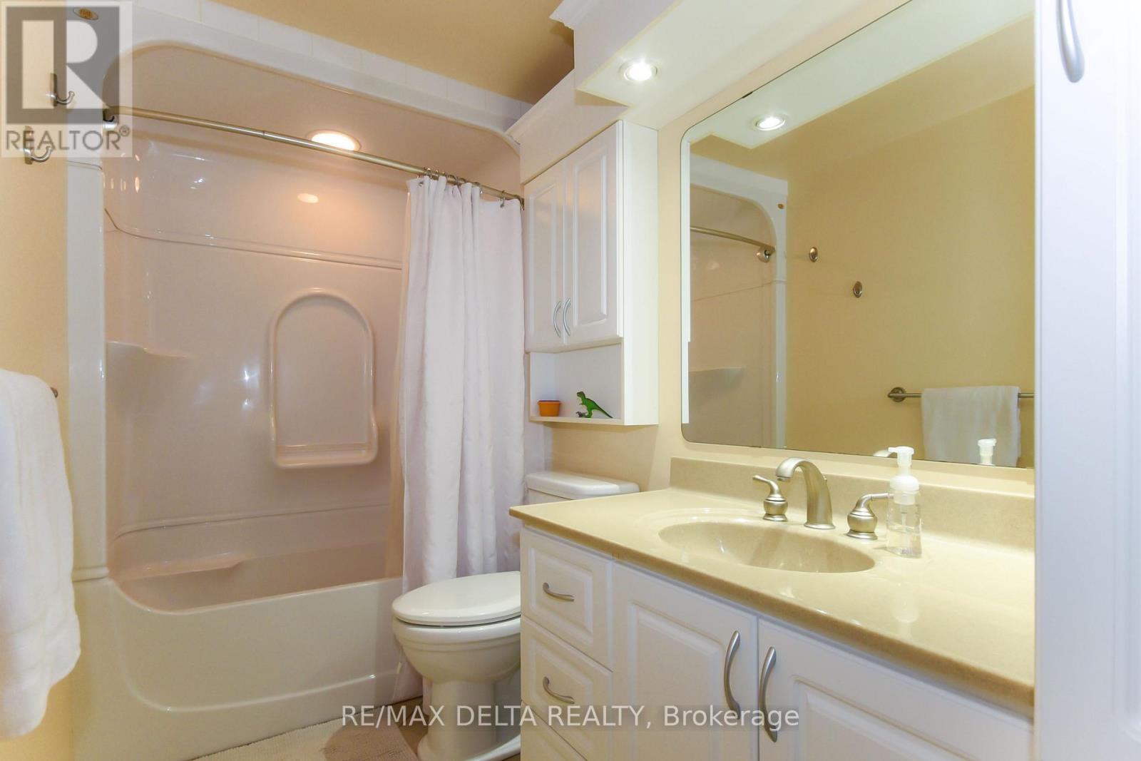 13 Parklane Court, Ottawa, Ontario  K1B 3H3 - Photo 25 - X13020422