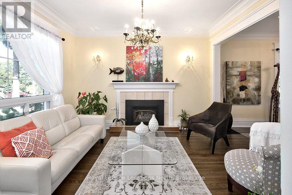 91 Bridge Street, Meaford, Ontario  N4L 1B8 - Photo 3 - X12752114