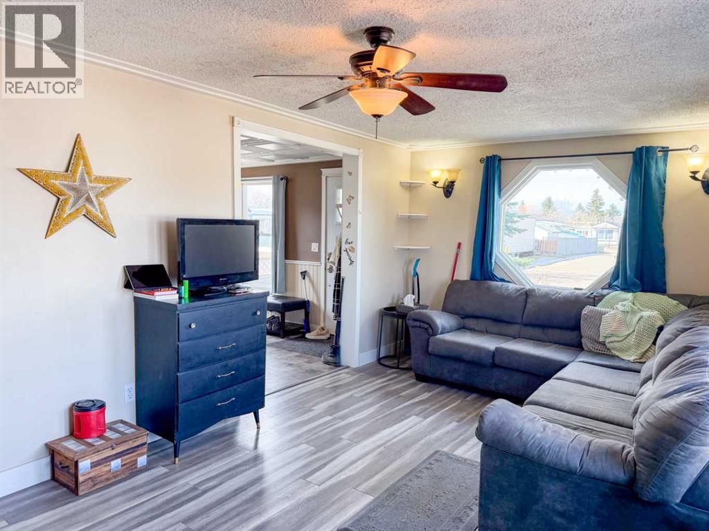 107, 6834 59 Avenue, Red Deer, Alberta  T4P 1C9 - Photo 22 - A2302995