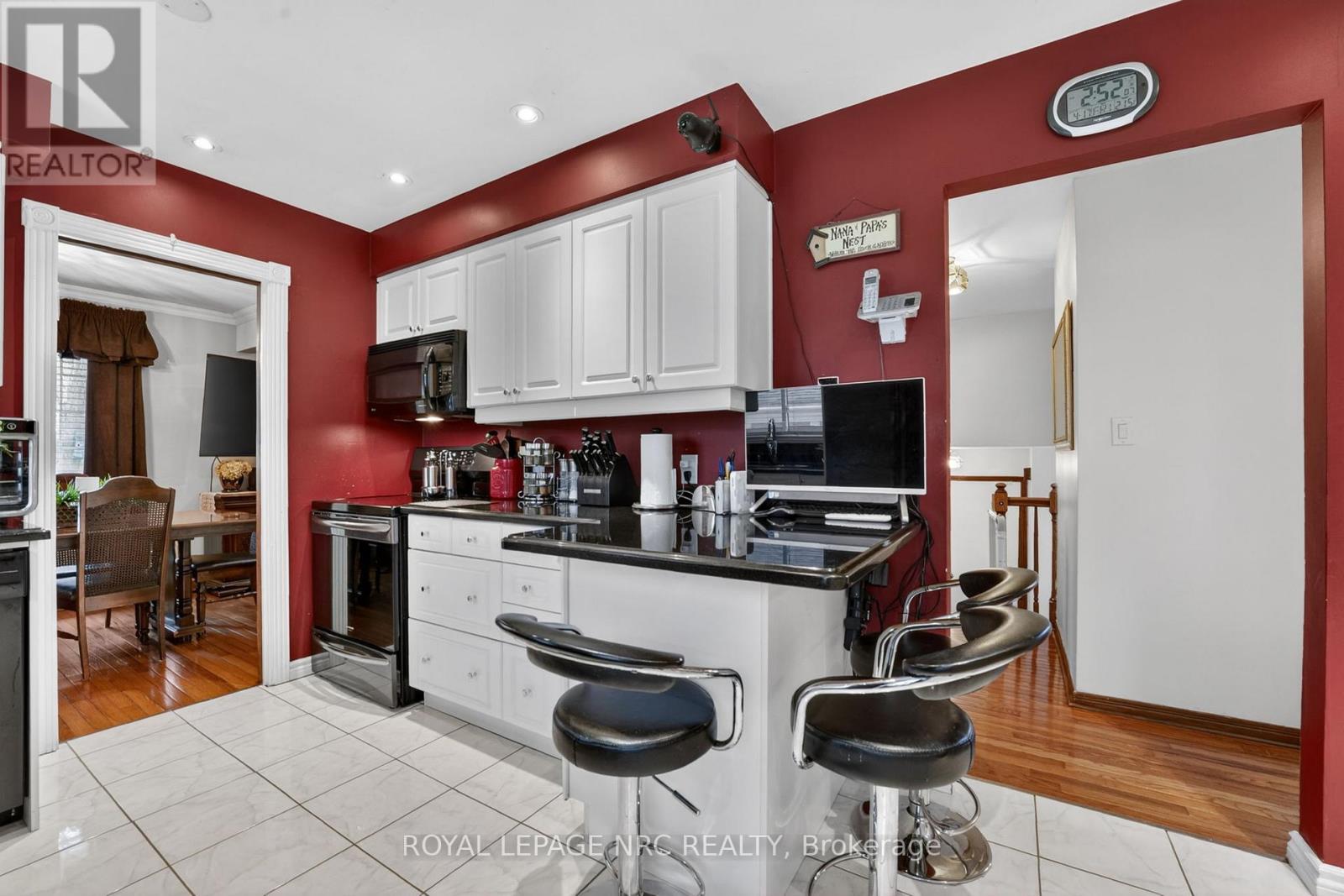 7438 Petrullo Court, Niagara Falls, Ontario  L2H 2K4 - Photo 17 - X13020370