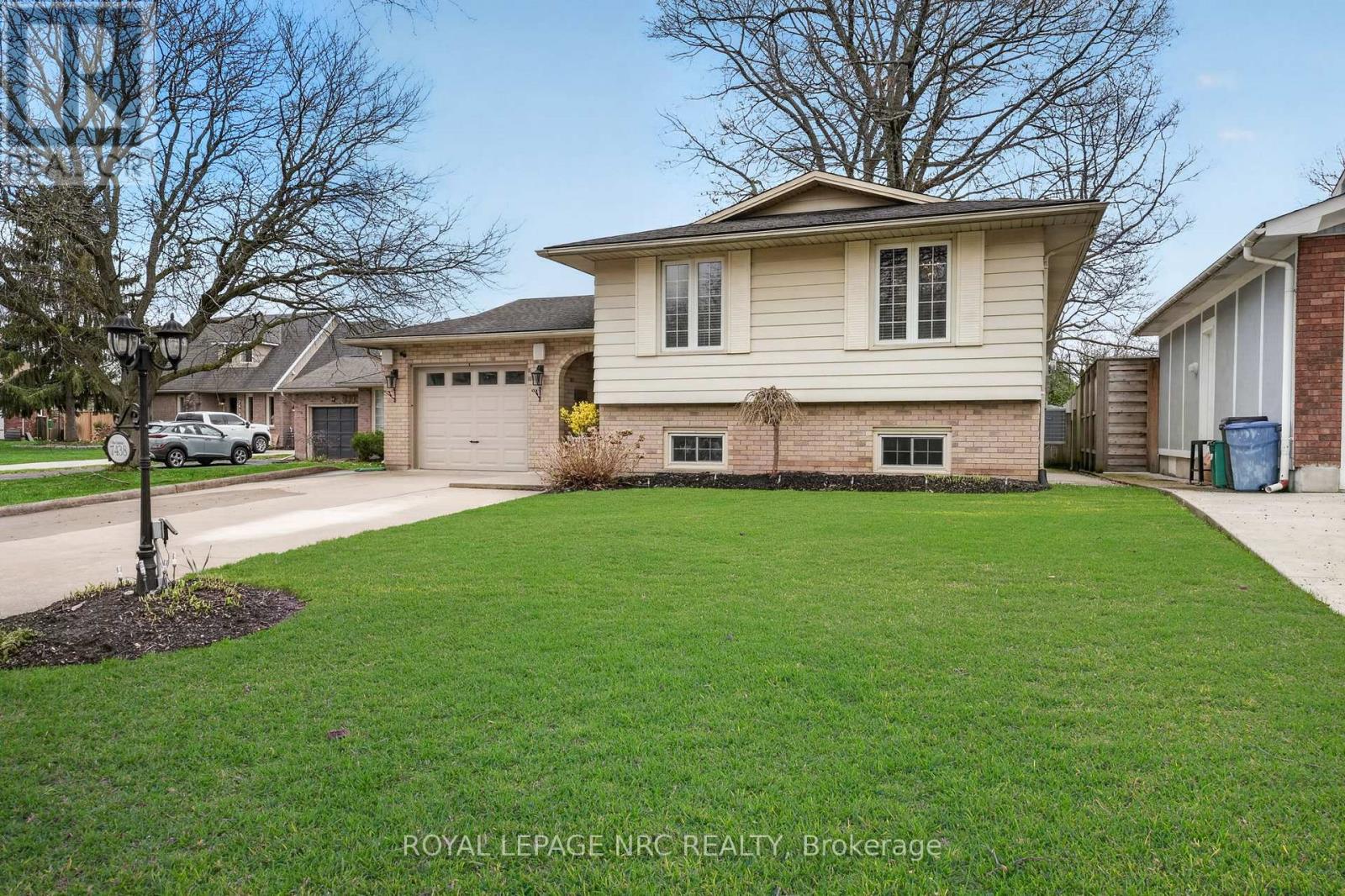 7438 Petrullo Court, Niagara Falls, Ontario  L2H 2K4 - Photo 4 - X13020370