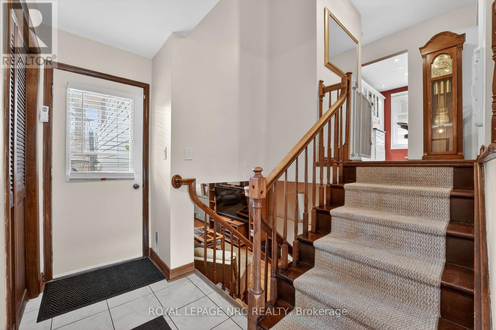 7438 Petrullo Court, Niagara Falls, Ontario  L2H 2K4 - Photo 8 - X13020370