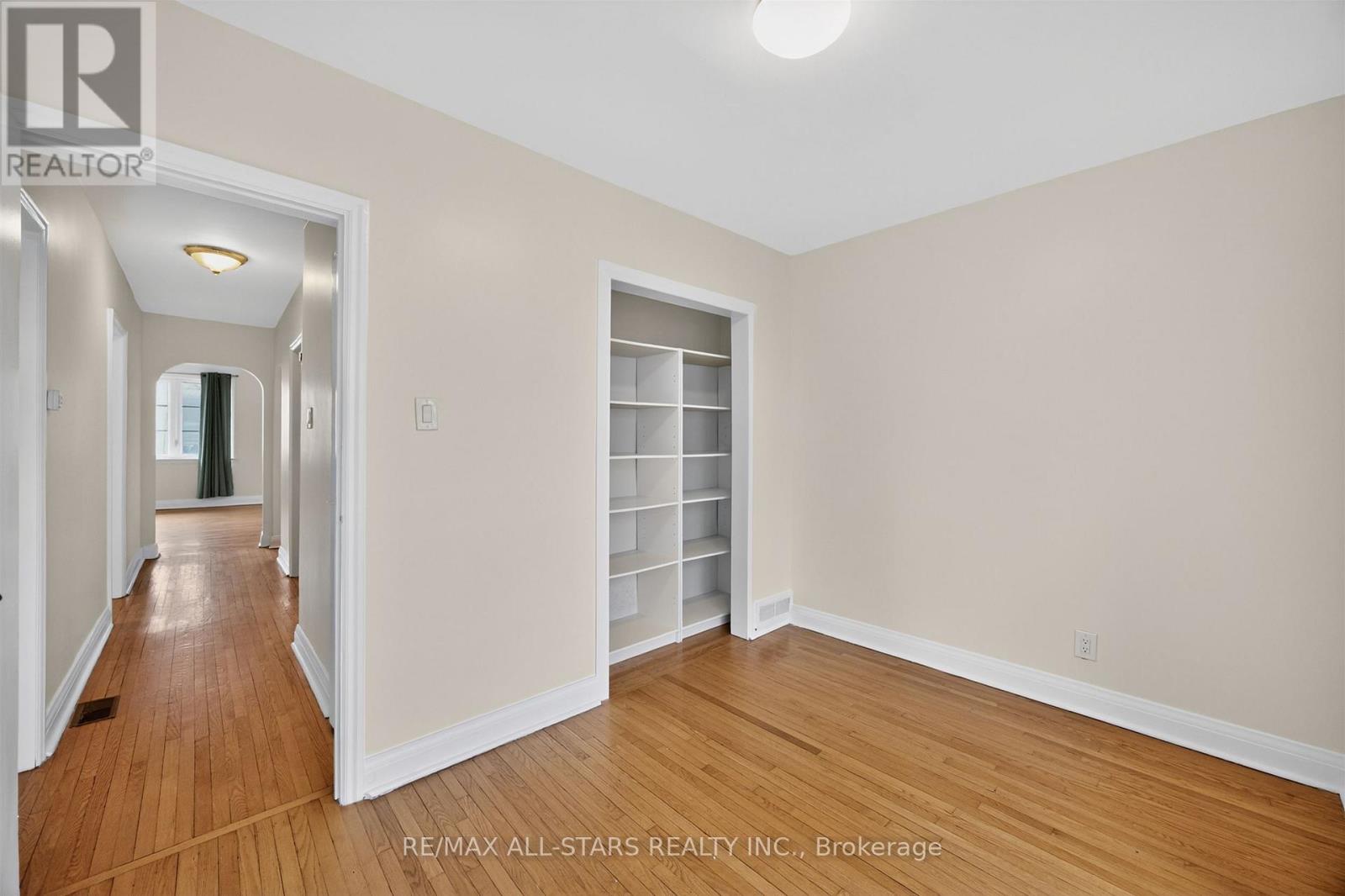 62 Larwood Boulevard, Toronto, Ontario  M1M 2M5 - Photo 13 - E13019308