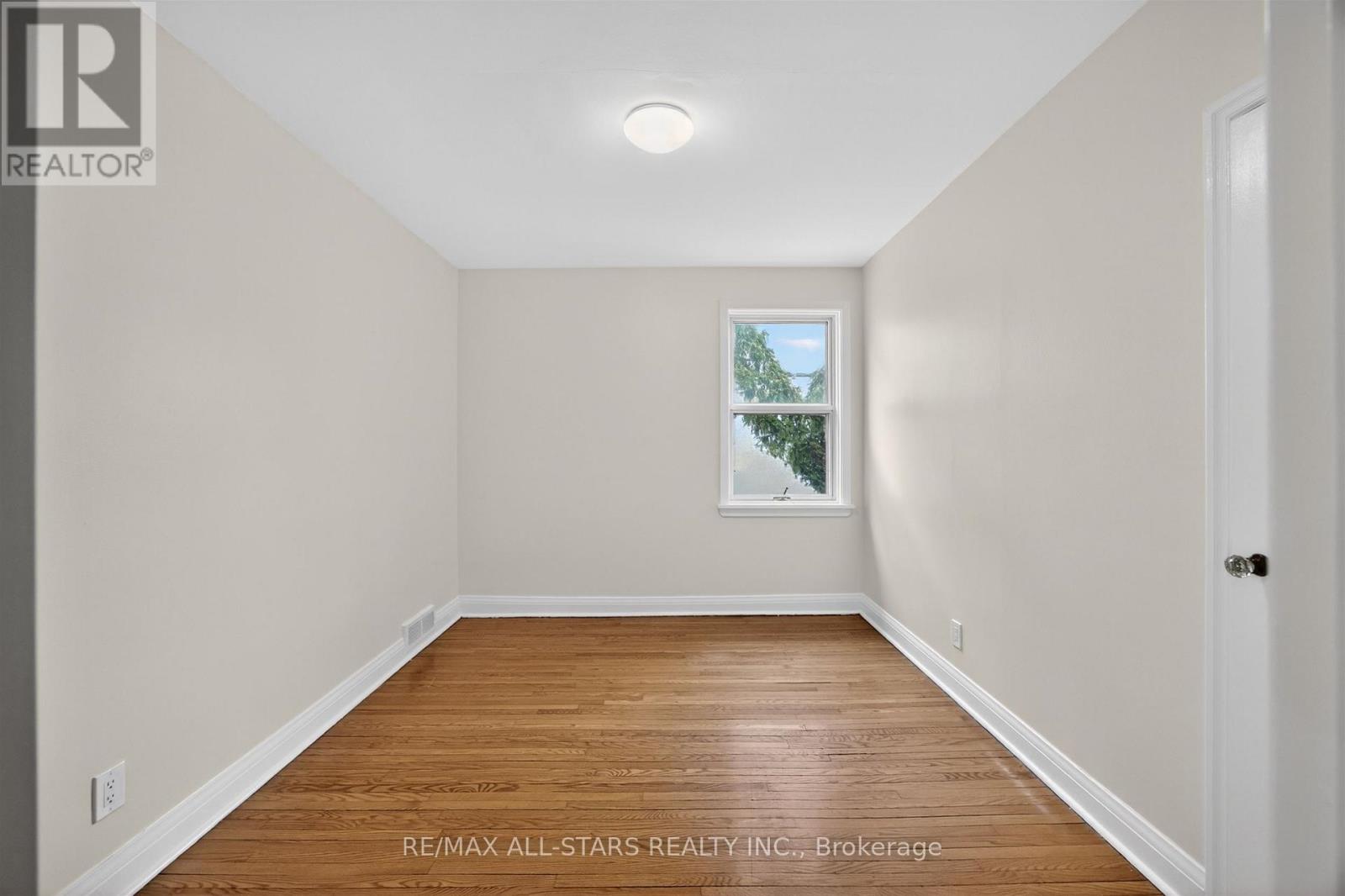 62 Larwood Boulevard, Toronto, Ontario  M1M 2M5 - Photo 19 - E13019308